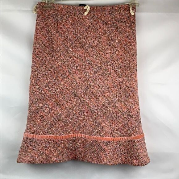 Gap pink tweed skirt with velvet and ruffle detail - Picture 5 of 8